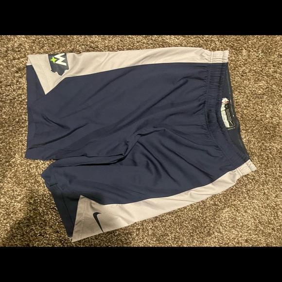 Nike nba timberwolves practice shorts for players and staff only - Picture 4 of 4